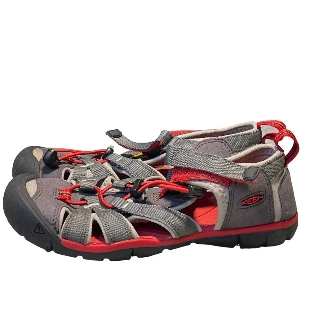 Keen Children's Red & Gray Waterproof Seacamp Outdoor Sandal Shoes Size 3 Youth